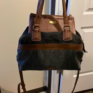 Fossil crossbody bag with matching wallet.